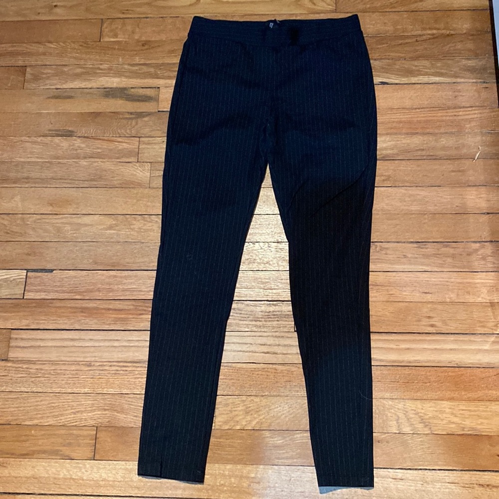 Pinstripe leggings